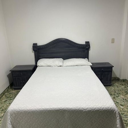 Hotel Nuevo Horizonte E.M.J بوغوتا المظهر الخارجي الصورة