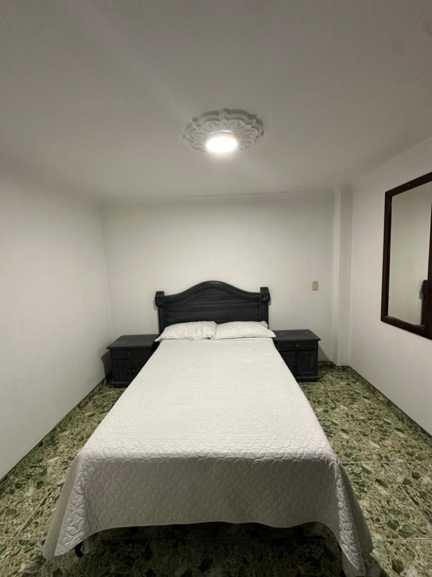 Hotel Nuevo Horizonte E.M.J بوغوتا المظهر الخارجي الصورة